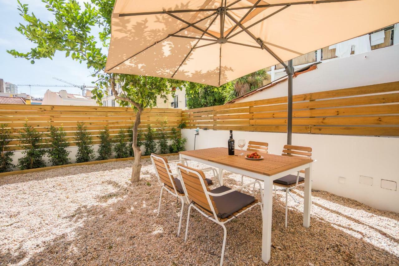 Lemon Tree Garden 3Bedroom Apartment リスボン エクステリア 写真